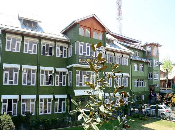 R.P. School Mallabagh